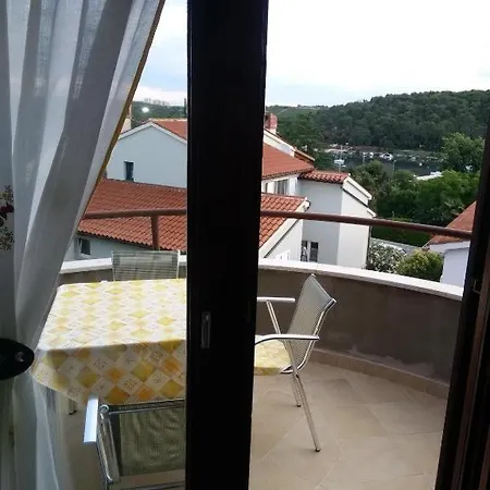 In With Terrace, Air Conditioning, Wifi, Washing Machine 3360-3 Banjole