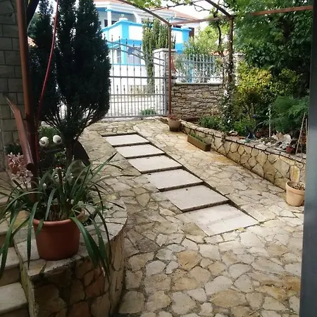 Apartment In With Terrace, Air Conditioning, Wifi, Washing Machine 3360-3