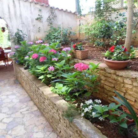 In With Terrace, Air Conditioning, Wifi, Washing Machine 3360-3 Apartment