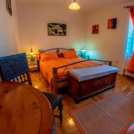 In With Terrace, Air Conditioning, Wifi, Washing Machine 3360-3 * Banjole