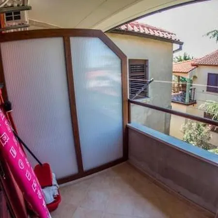 In With Terrace, Air Conditioning, Wifi, Washing Machine 3360-3